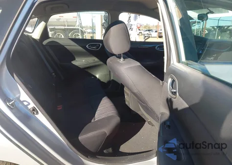 2018 Nissan Sentra Sv z USA, uszkodzony, nr VIN 3N1AB7AP7JL638076